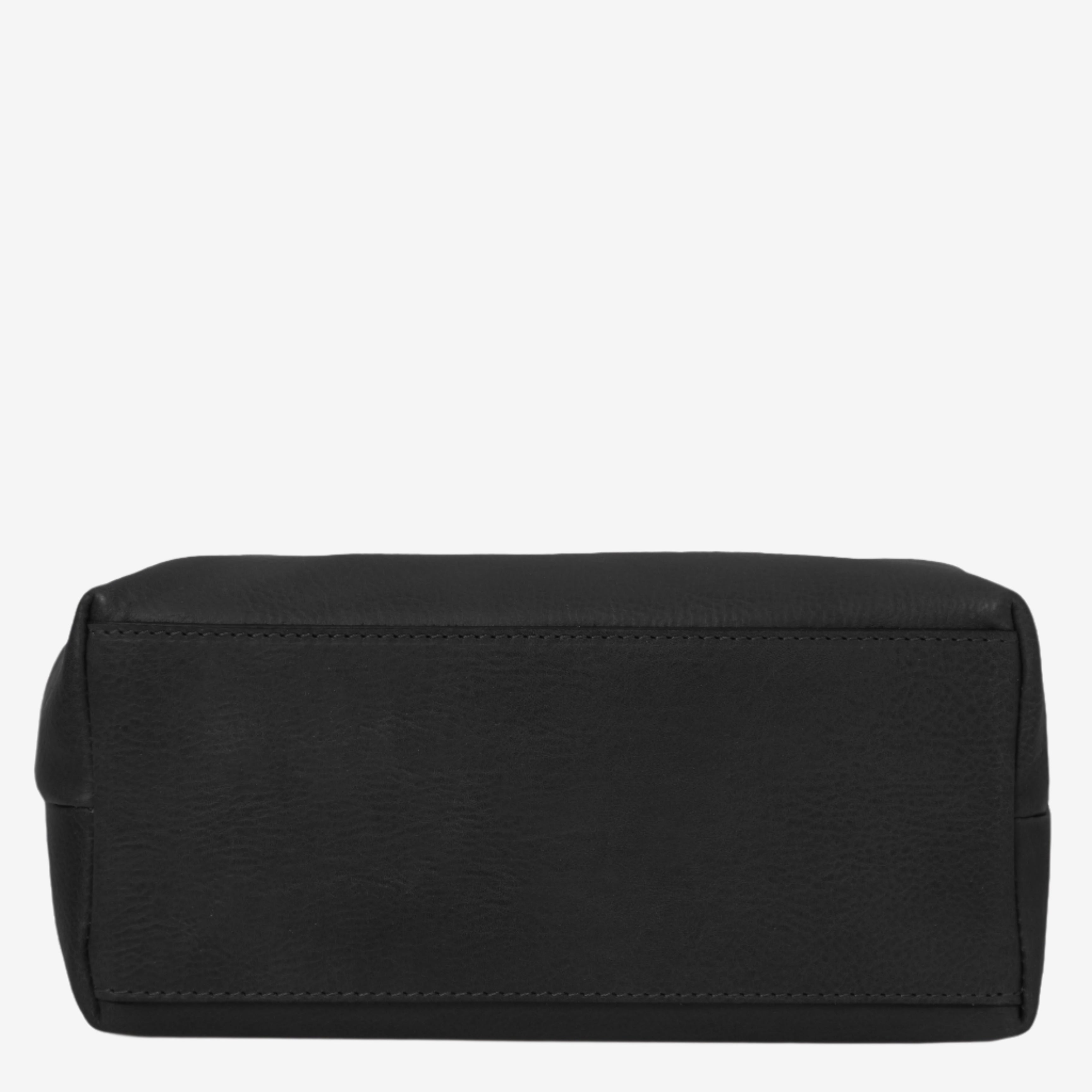 Tuscany Leather toilettassen Smarty S TL141220 black onderkant