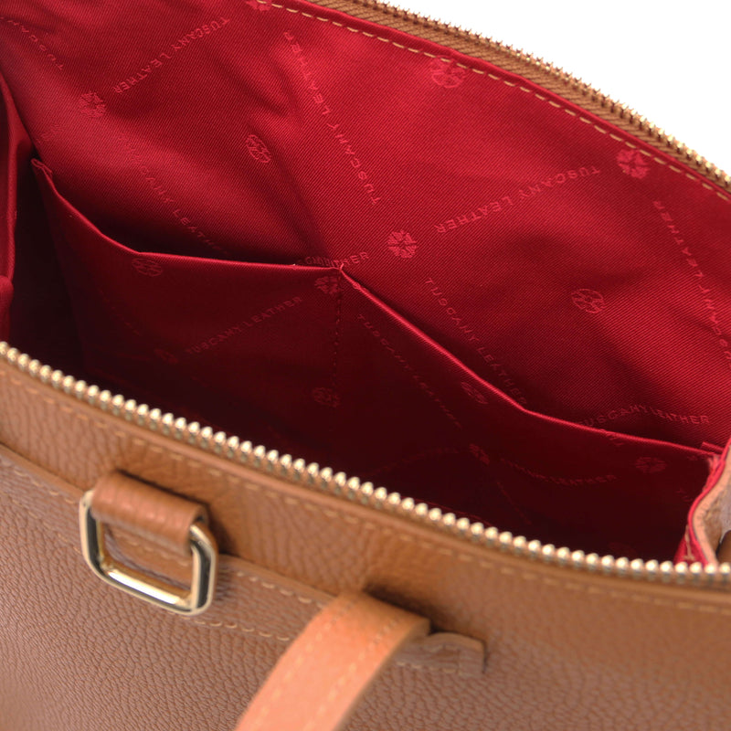 Tuscany Leather leren rugtas TL Bag voor dames TL142211 cognac binnenvakken