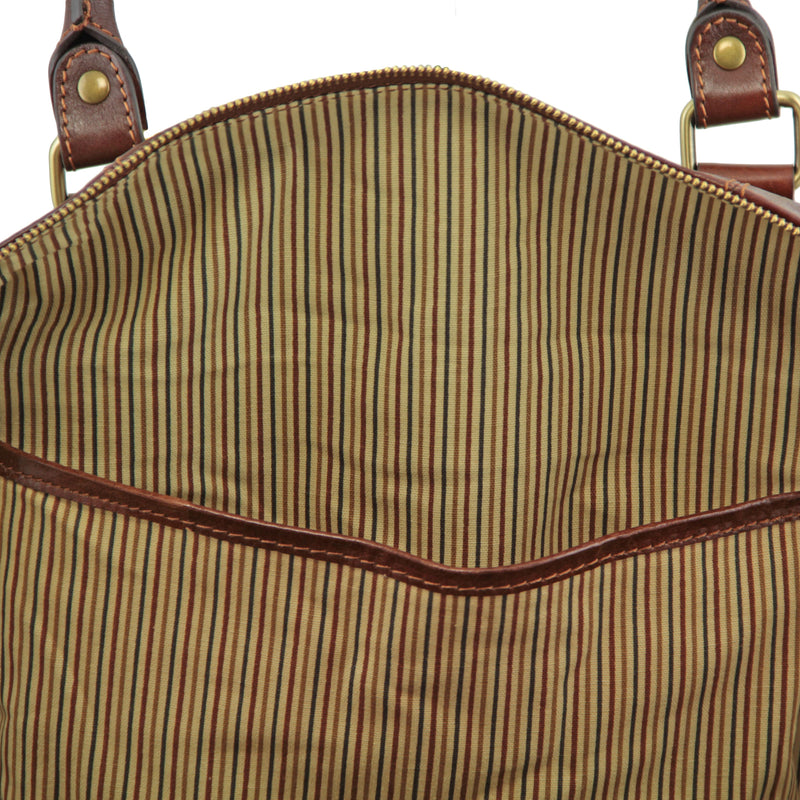 Tuscany Leather reistas TL Voyager groot formaat bruin binnenvak