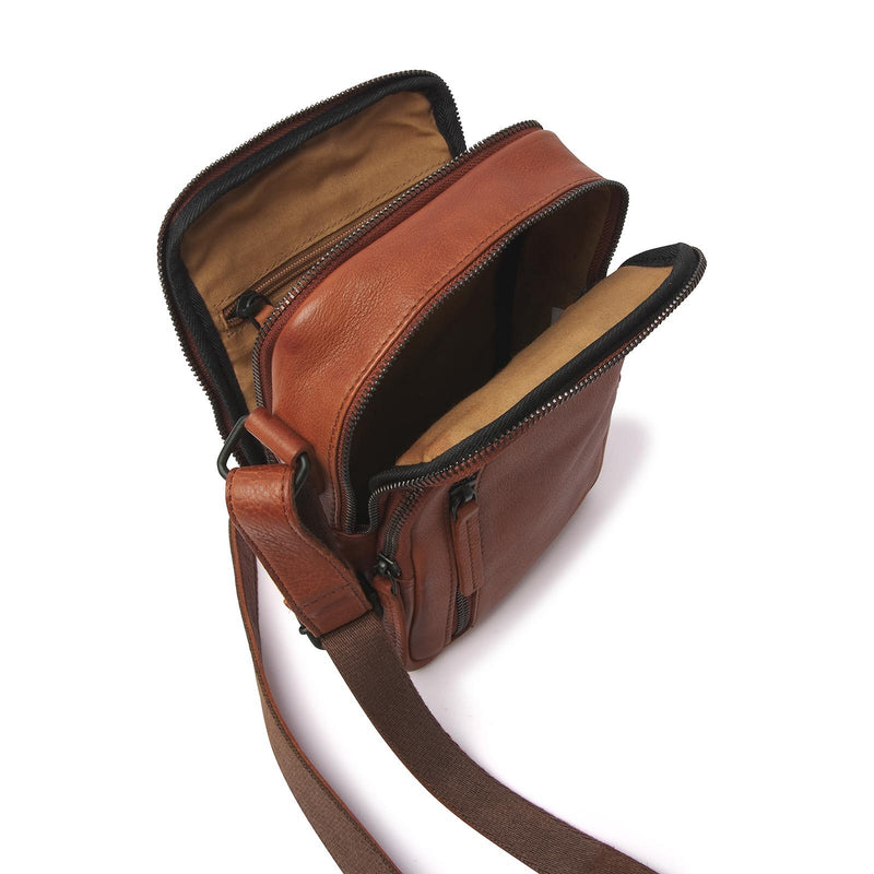 dR Amsterdam schoudertas leer Camel 933663 cognac binnenkant
