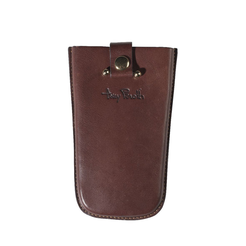 Tony Perotti sleuteletui klokmodel bruin